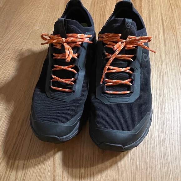 ON Cloudultra 2 - Picture 2 of 4